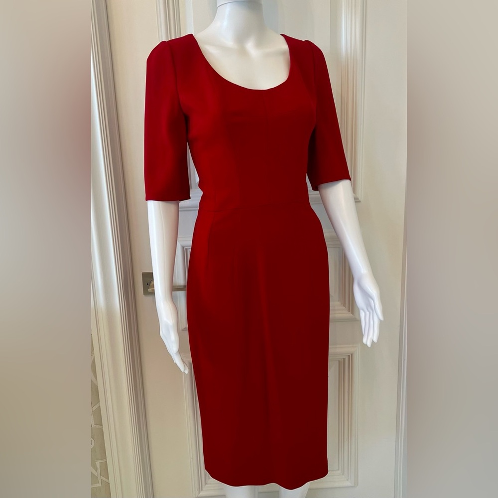 Dolce & Gabbana women's red dress scoop-neck midi length fitted dress